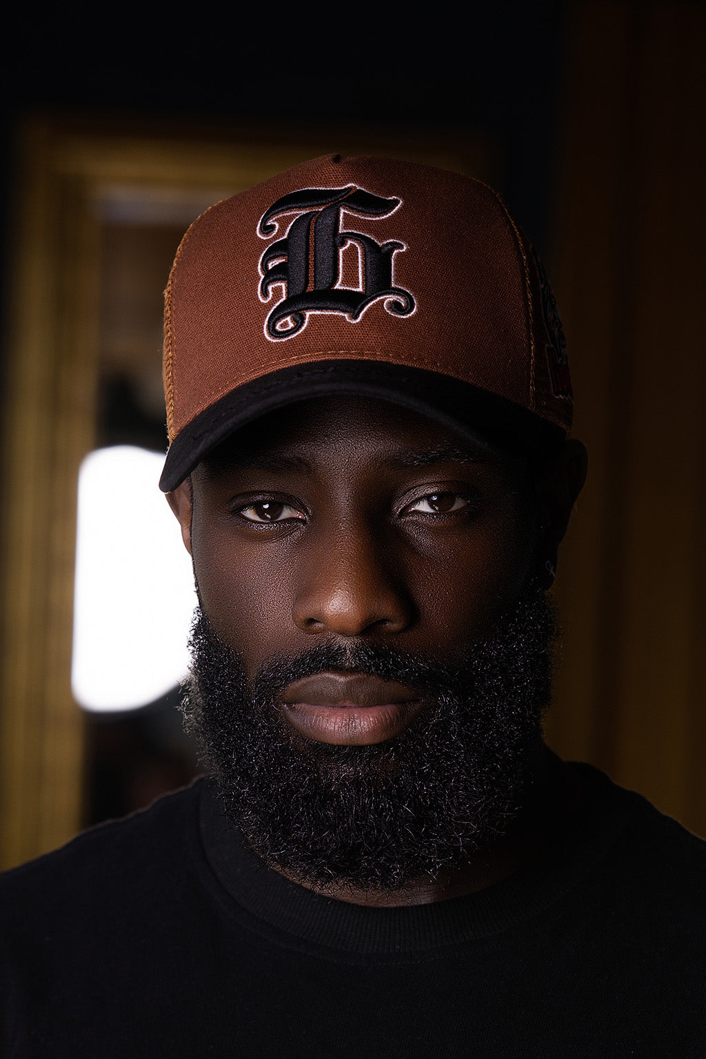 GRIZZLY BROWN TRUCKER HAT